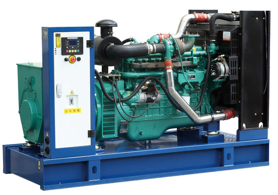 60hz 200 Dieselgeneratoren Kilowatts Cummins dreiphasig mit Wasserkühlungs-System