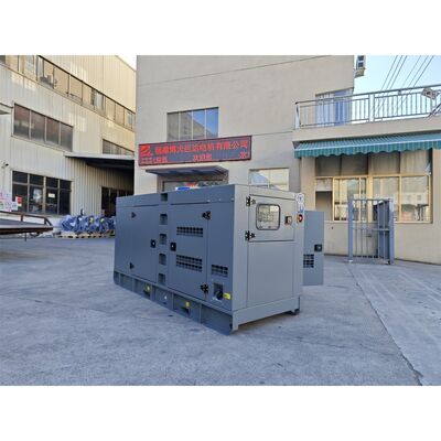Hochkosteneffiziente 720 kW SDEC leise Dieselgenerator 900 KVA Gen Set CE genehmigt, direkt aus der Fabrik mit geringem Kraftstoffverbrauch